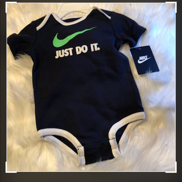 Nike Other - NIKE ONESIE/BODYSUIT SIZE 9-12 MONTHS